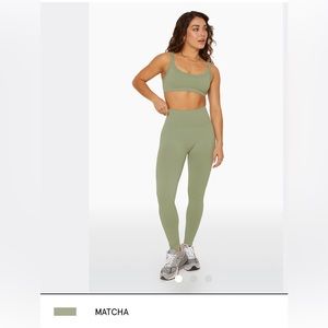 SET ACTIVE Sculptflex leggings